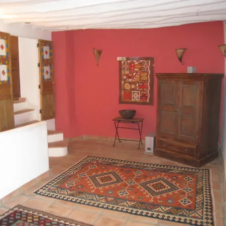 Beautifully Renovated Village House With Spectacular Views * Canillas de Albaida
